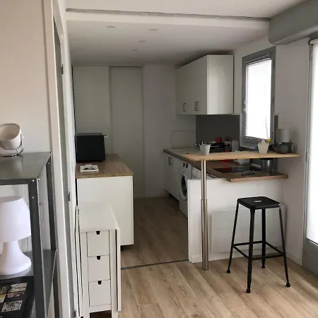 De Charme Sous Les Pins Au Calme 아파트